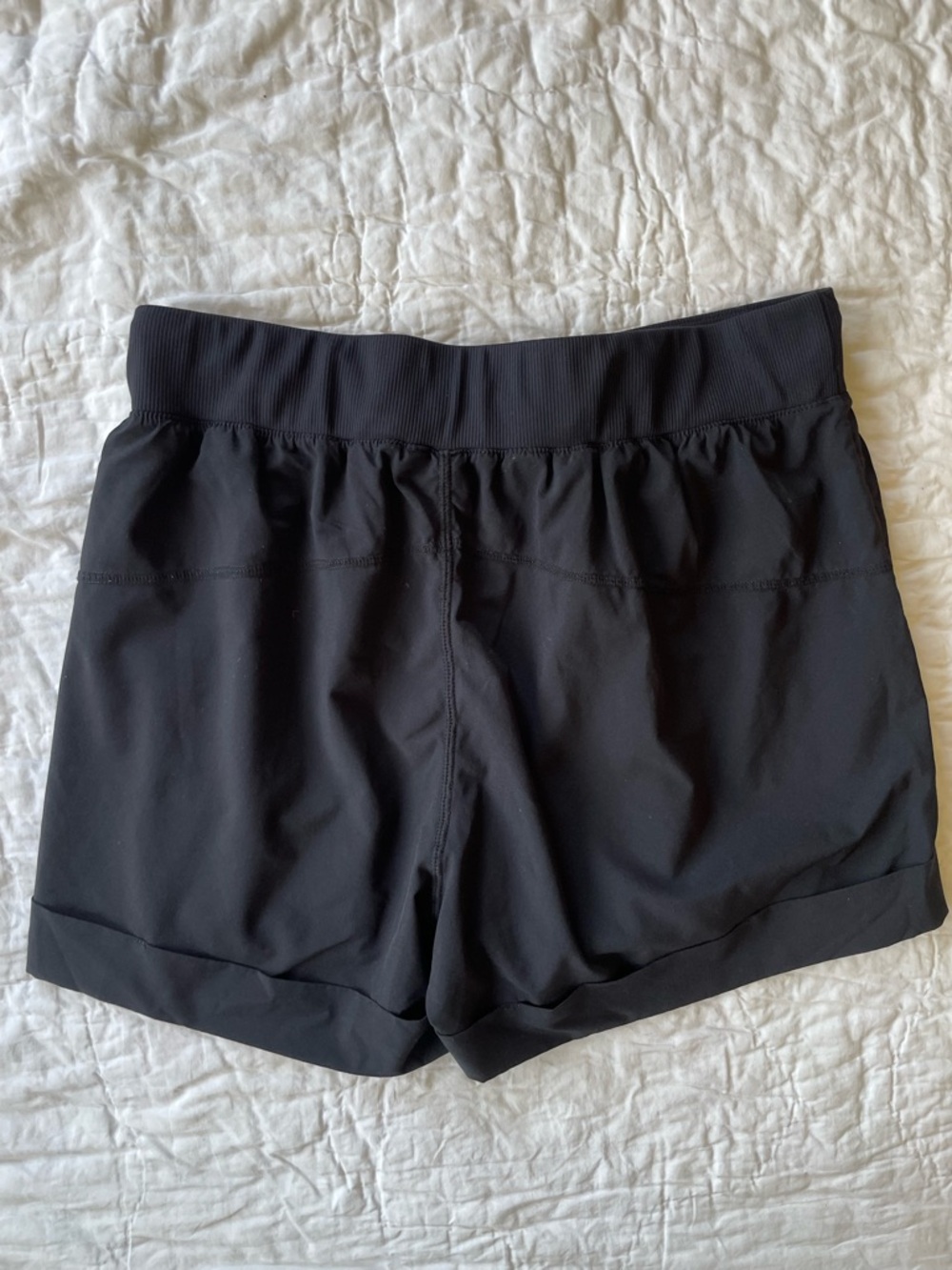 Women’s Elastic Waist Pull-On Shorts — size M - Picture 6 of 7